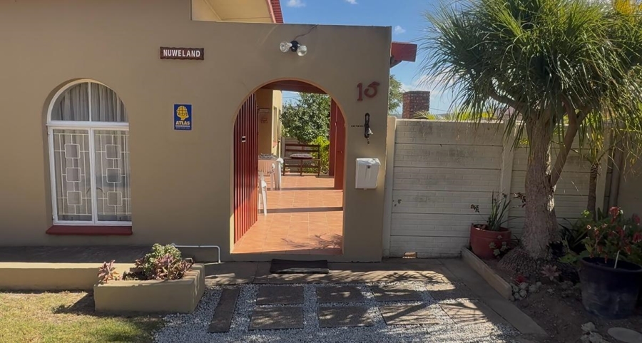 3 Bedroom Property for Sale in Heuwelkruin Eastern Cape